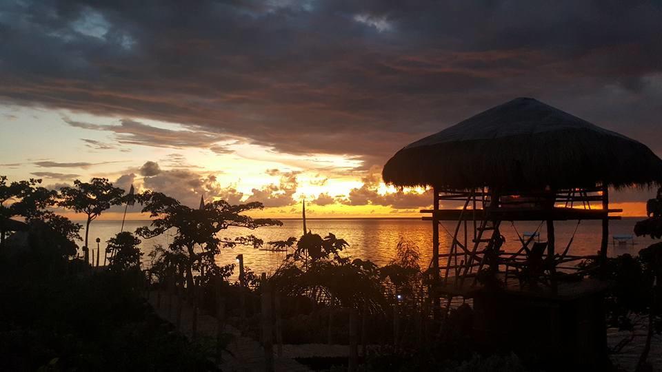 ホテル バードランド ビーチ クラブ【ペット可】 Bolinao エクステリア 写真