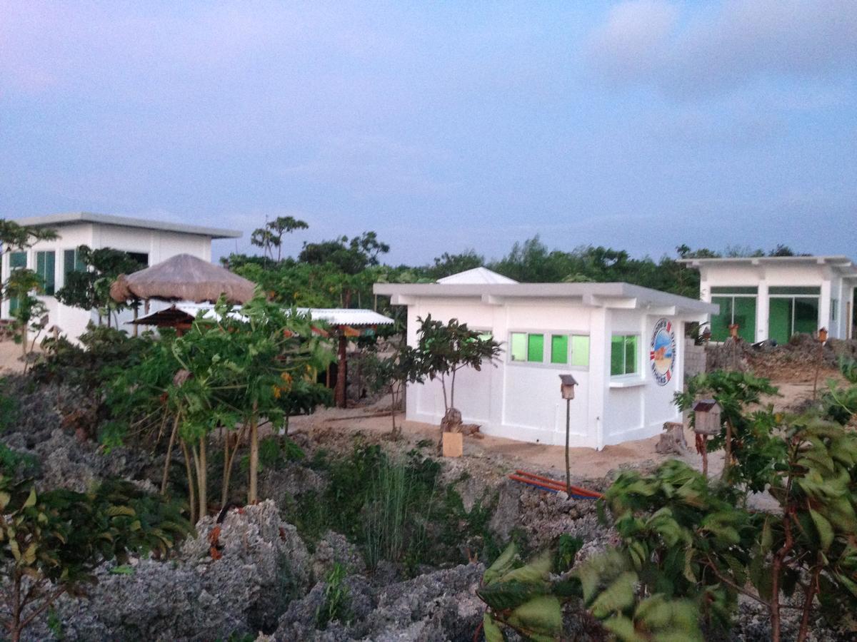ホテル バードランド ビーチ クラブ【ペット可】 Bolinao エクステリア 写真